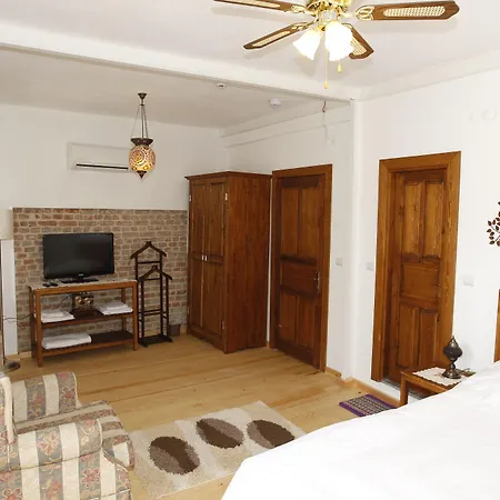 Nazhan Casa de hóspedes 3*