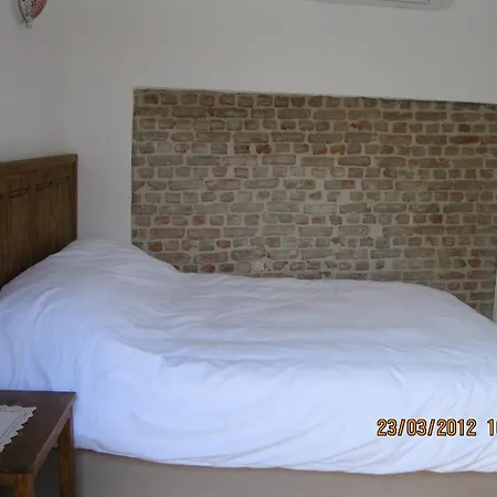 Guest house Nazhan 3*