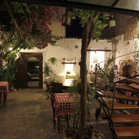 Nazhan بيت ضيافة سلجوك