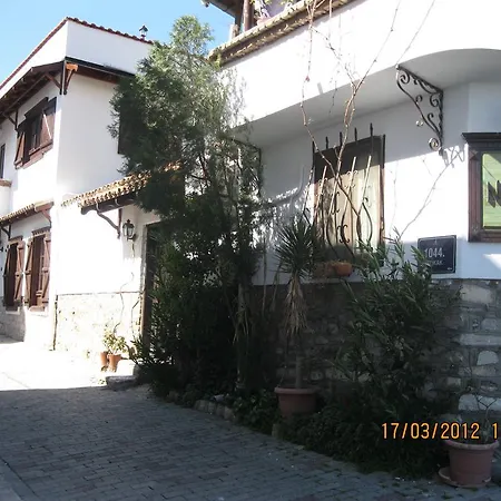 Pensión Nazhan