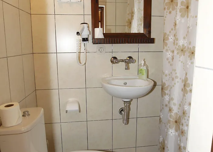 Nazhan Гостевой дом 3*